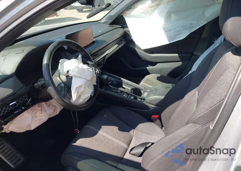 2024 Honda Accord Hybrid Sport z USA, uszkodzony, nr VIN 1HGCY2F50RA014185